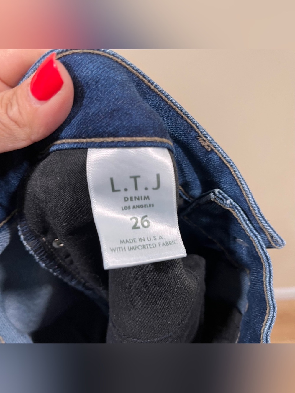 Letter To Juliet LTJ Womens straight Jeans Sz 26 raw hem Medium Blue Denim EUC - Picture 7 of 8